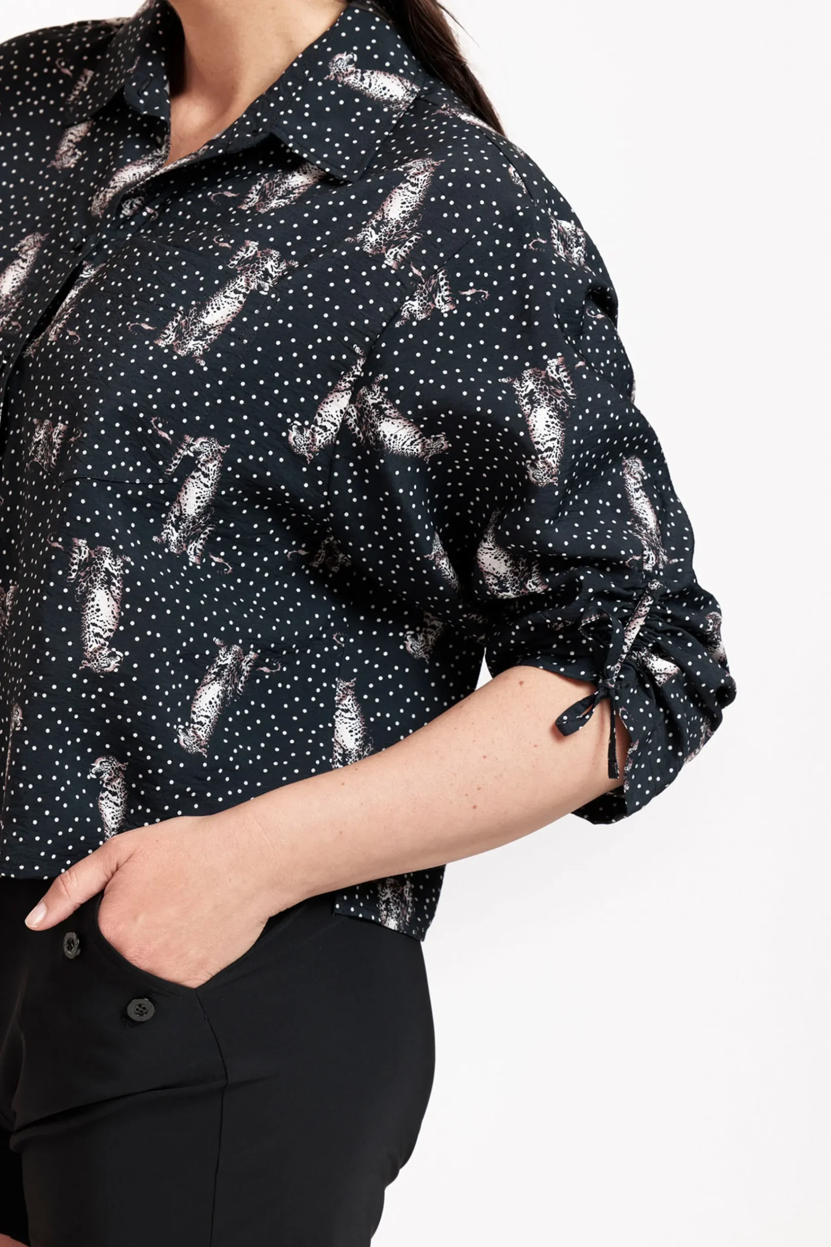 Dionne dot panther blouse -|Studio Anneloes Fashion