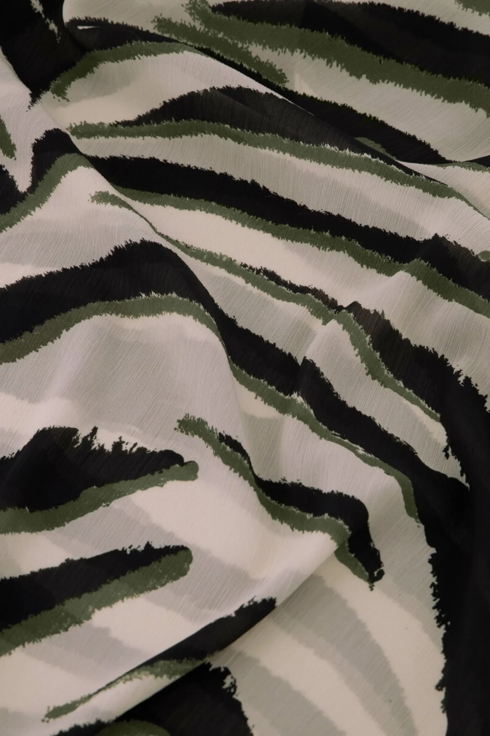 Elain zebra crepe top -|Studio Anneloes Best
