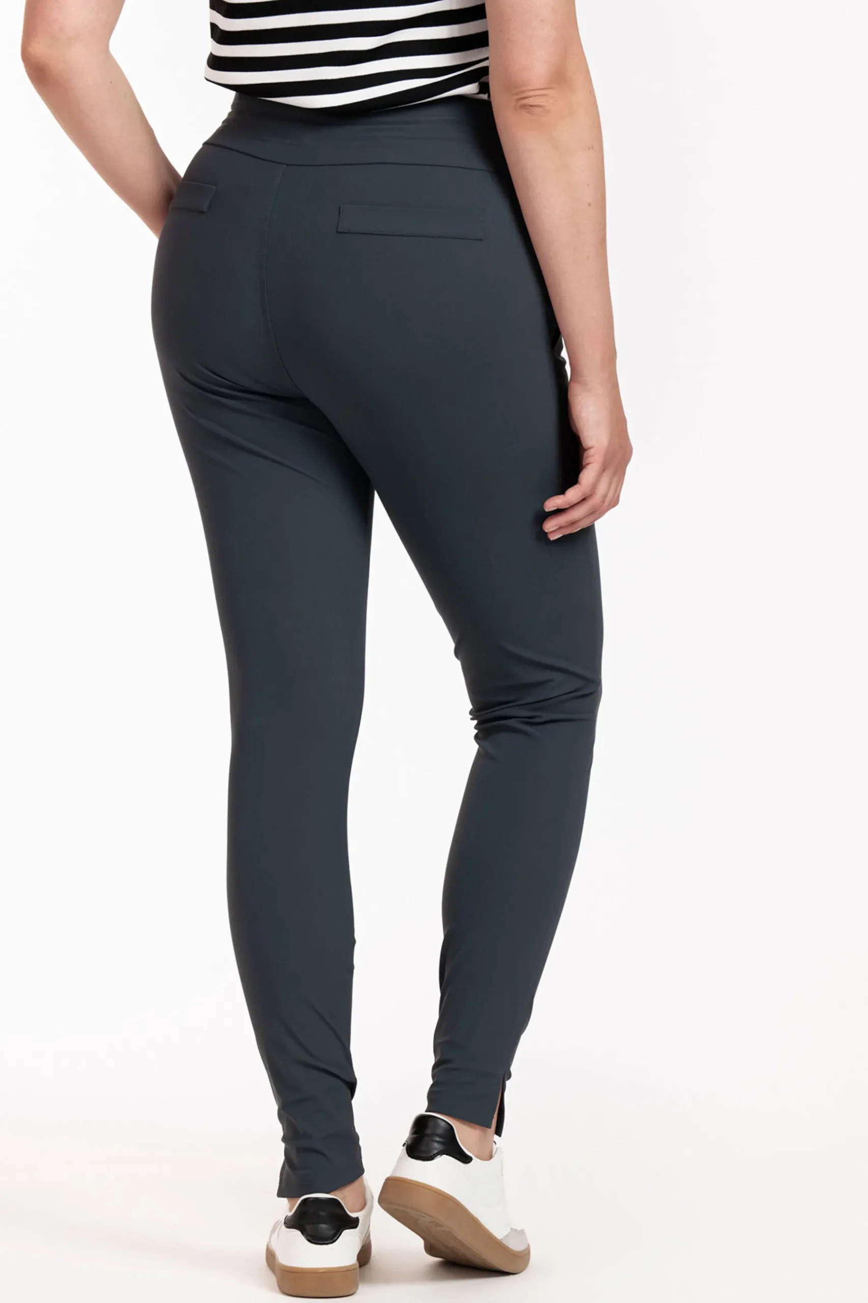 Stairdown trousers -|Studio Anneloes Best