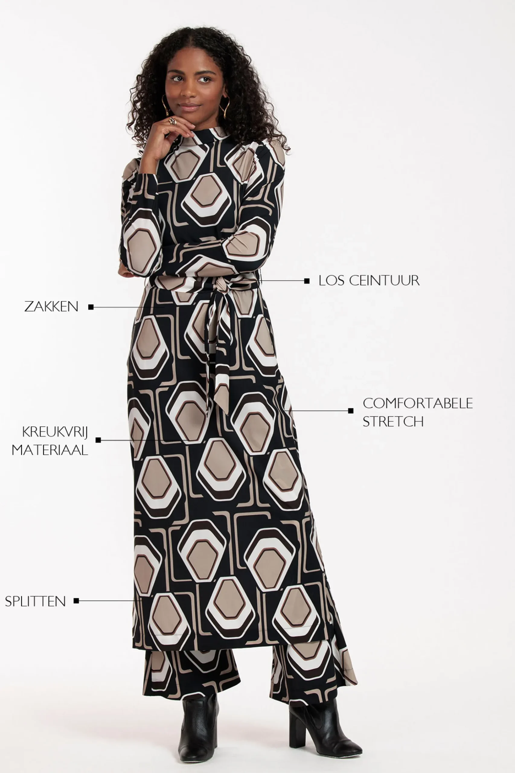 Wendi graphic big dress -|Studio Anneloes New